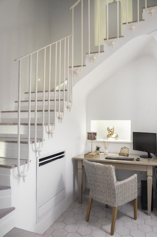 Amore Rentals - Villa Galidia Сорренто Екстер'єр фото
