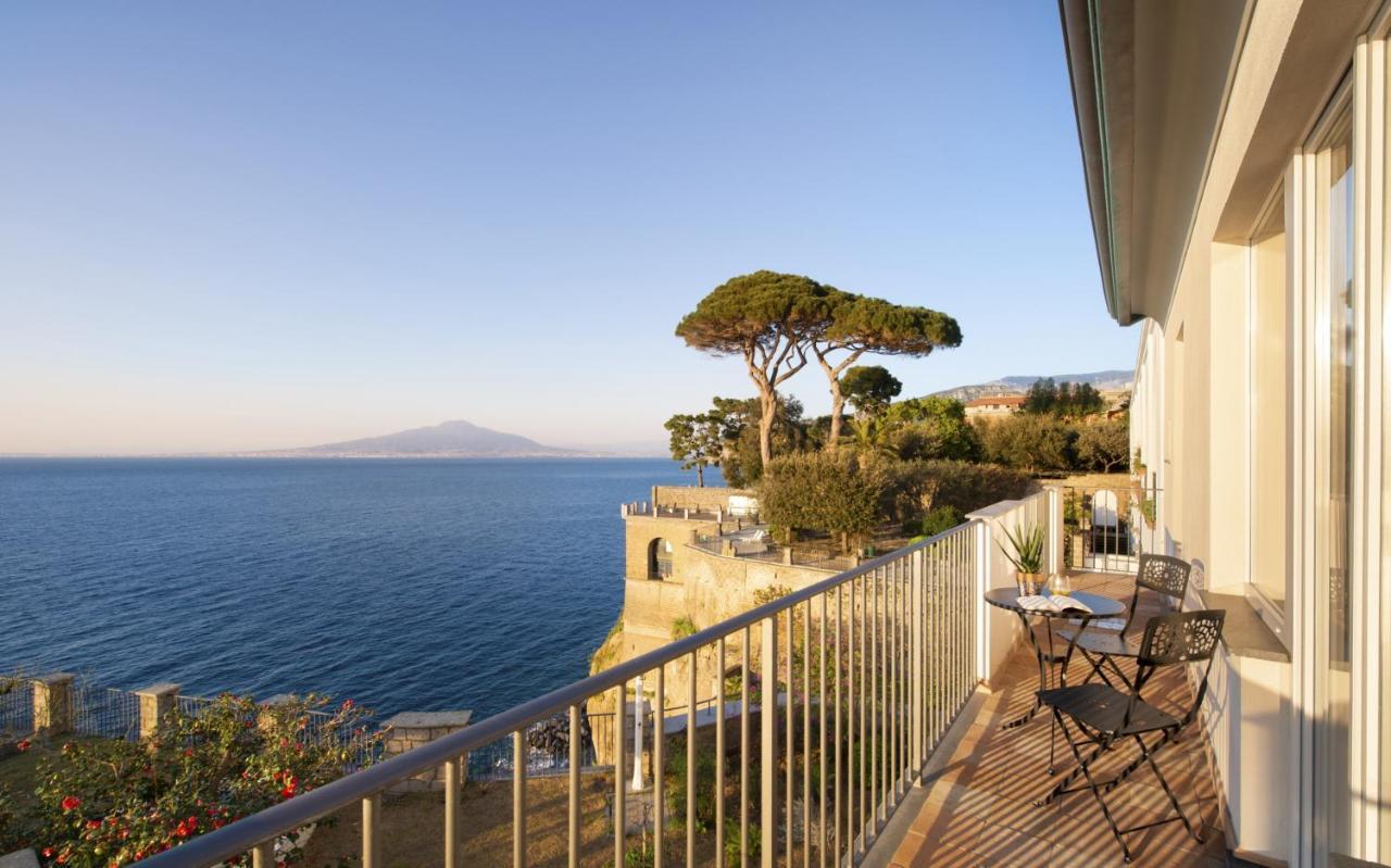 Amore Rentals - Villa Galidia Сорренто Екстер'єр фото