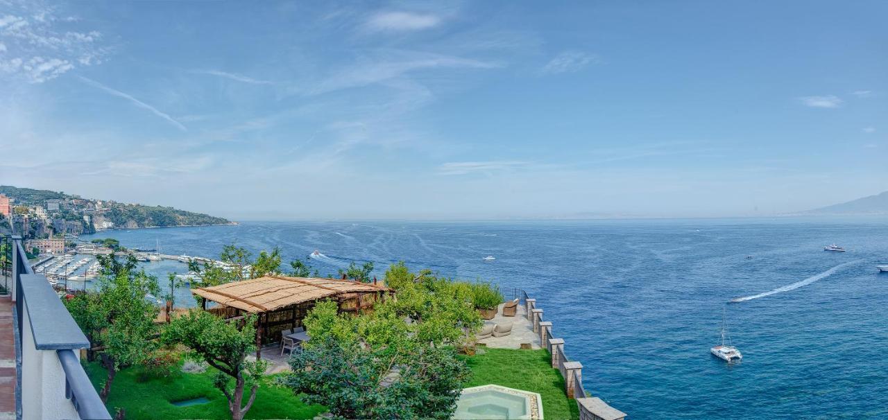 Amore Rentals - Villa Galidia Сорренто Екстер'єр фото
