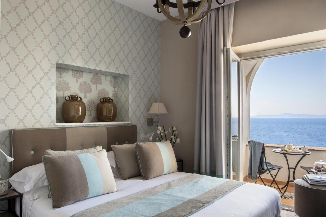Amore Rentals - Villa Galidia Сорренто Екстер'єр фото