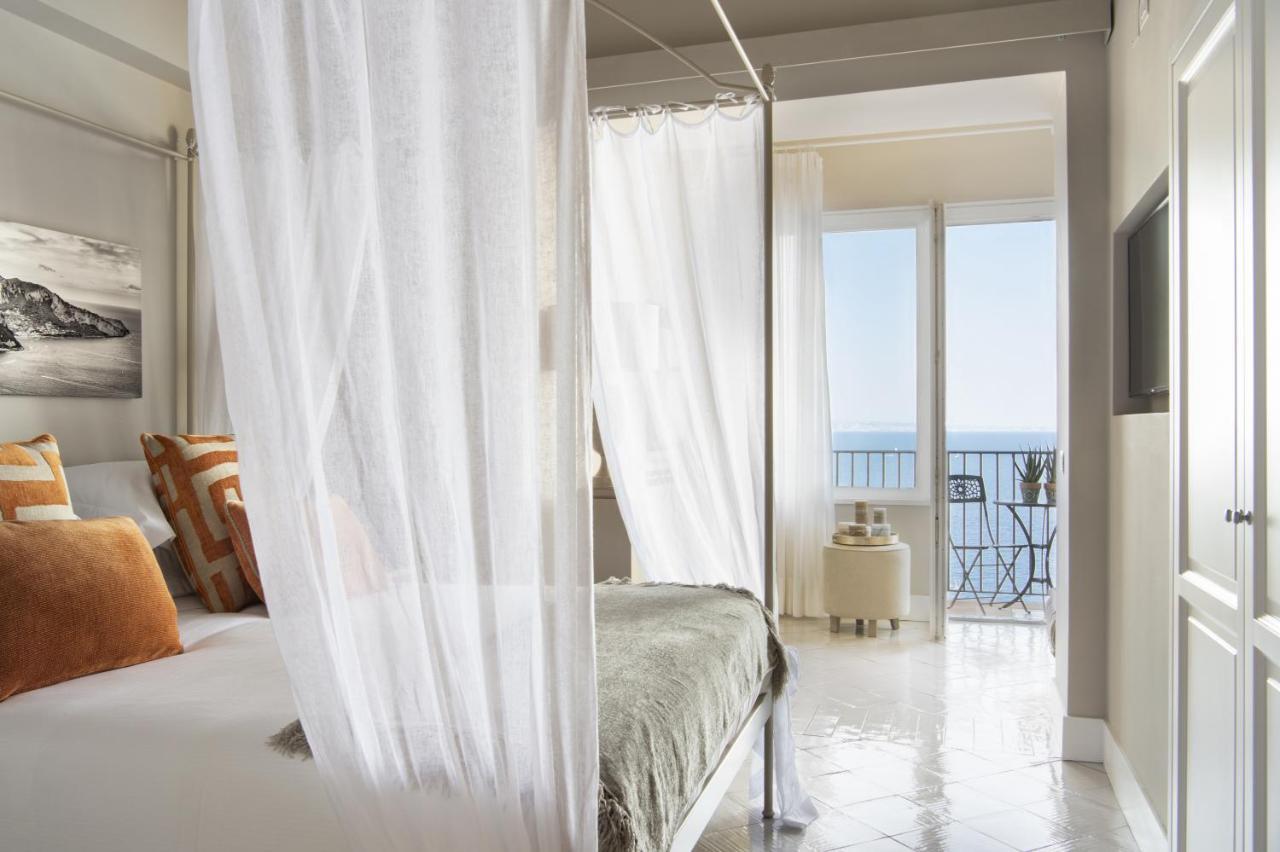 Amore Rentals - Villa Galidia Сорренто Екстер'єр фото